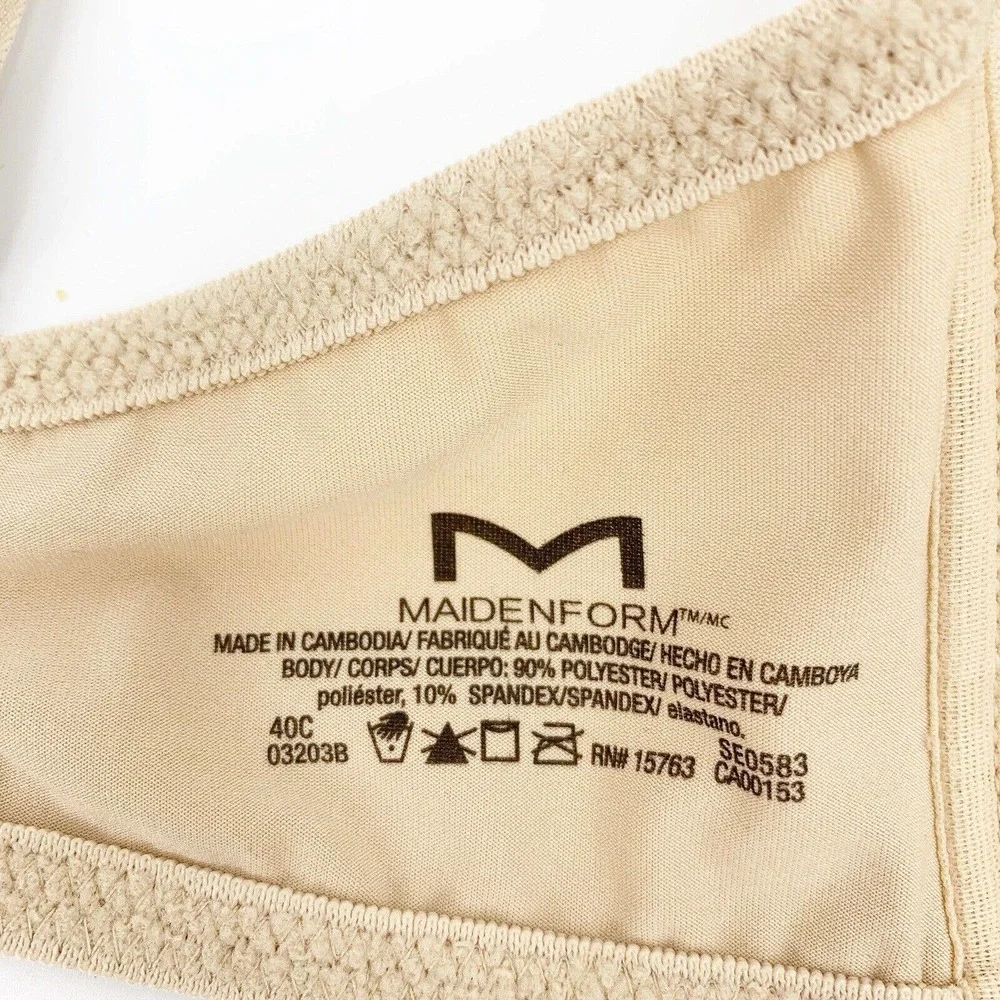 Maidenform Self Expression Wireless Bra Size 40C Convertible Straps Molded Cup